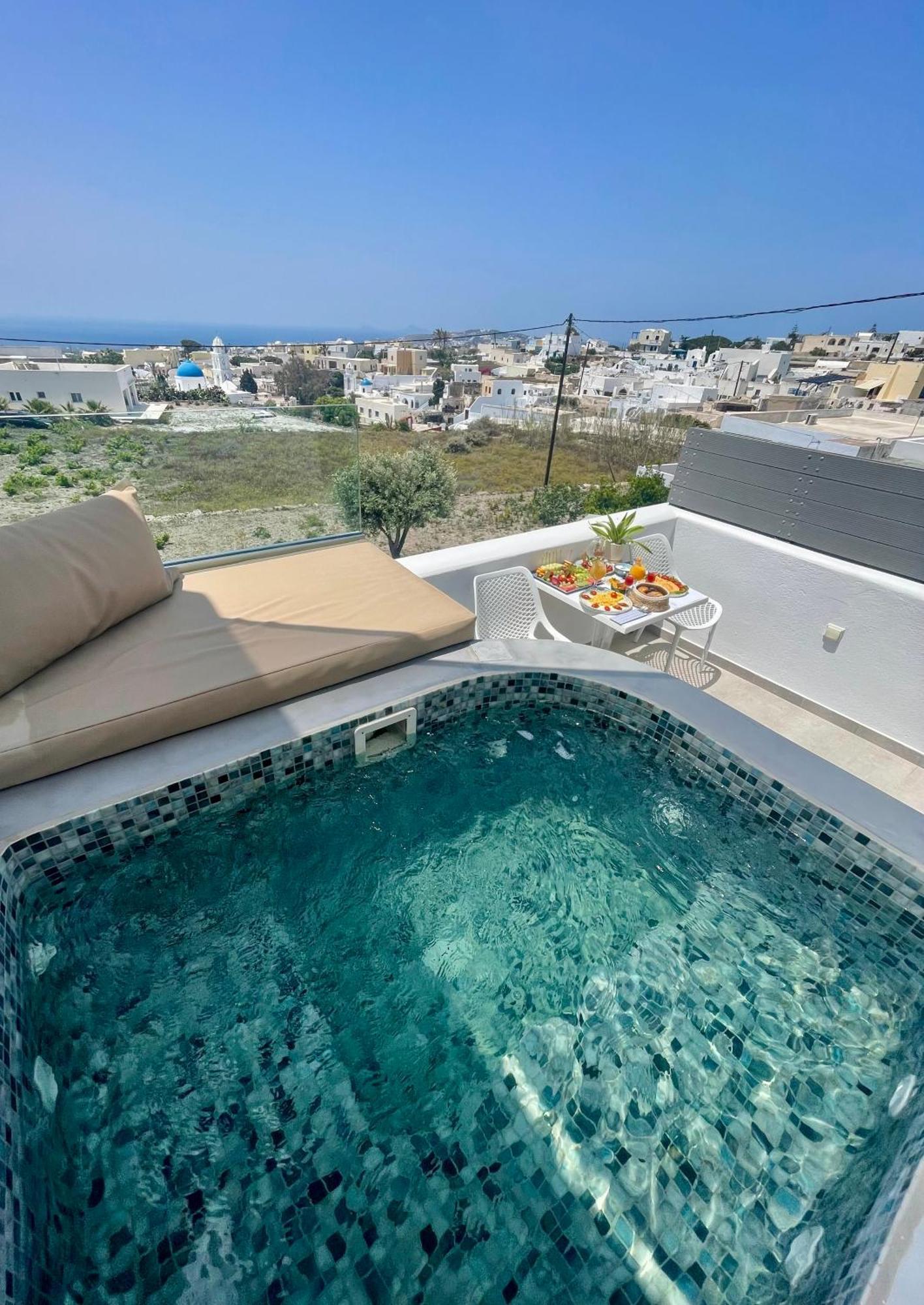 White Harmony Suites Megalohóri Kültér fotó