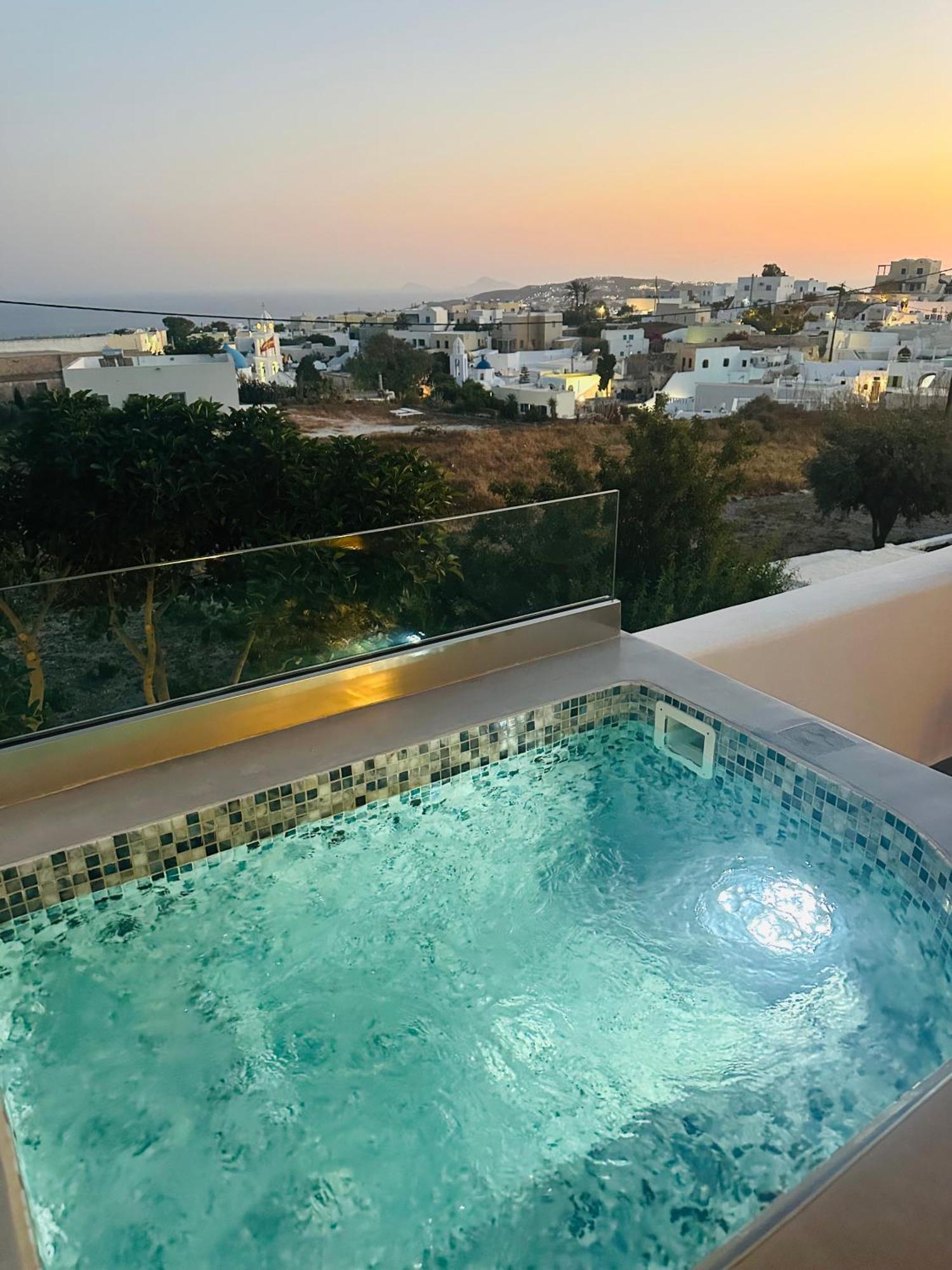 White Harmony Suites Megalohóri Kültér fotó
